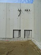 Vorbereitung Heizkreisverteiler in den Betonwänden
